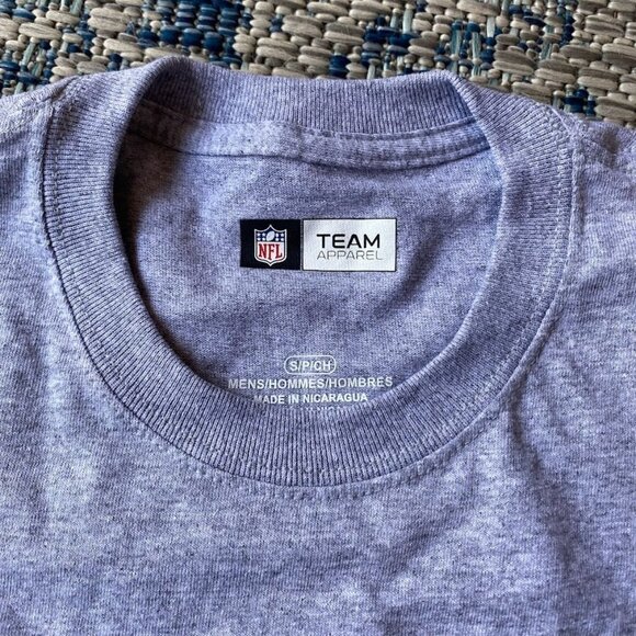 NFL Denver Broncos Adult Pro Football T-Shirt, Lightweight Tagless Semi-Fitted - Picture 3 of 5